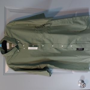 NWT, VanHeusen Men's Shirt